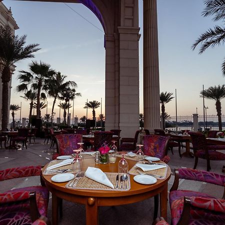 The Ritz-Carlton Jeddah Hotell Exteriör bild The Palace Downtown