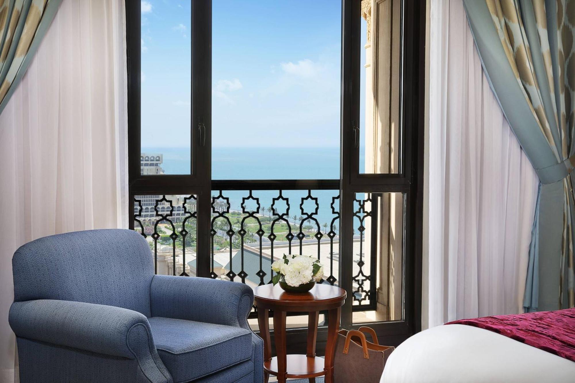 The Ritz-Carlton Jeddah Hotell Exteriör bild A room at the hotel