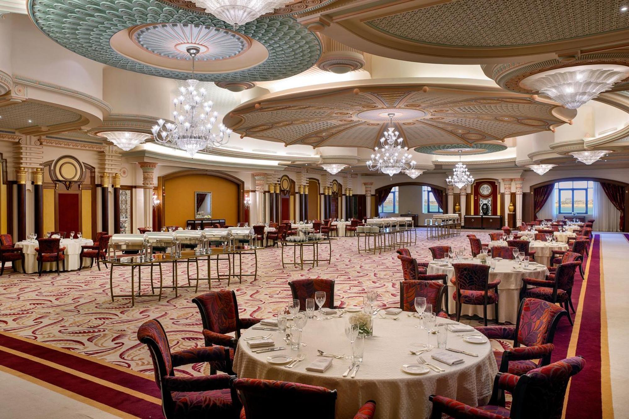 The Ritz-Carlton Jeddah Hotell Exteriör bild The ballroom